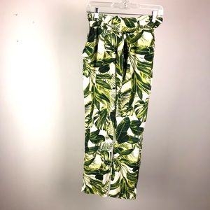 Women’s H&M White Jungle Plant Pants, Size 10